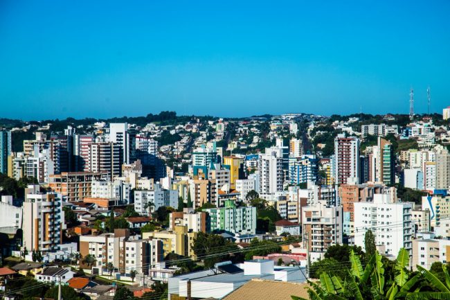 Pato Branco contará com mais uma linha aérea para Curitiba > Município de  Pato Branco