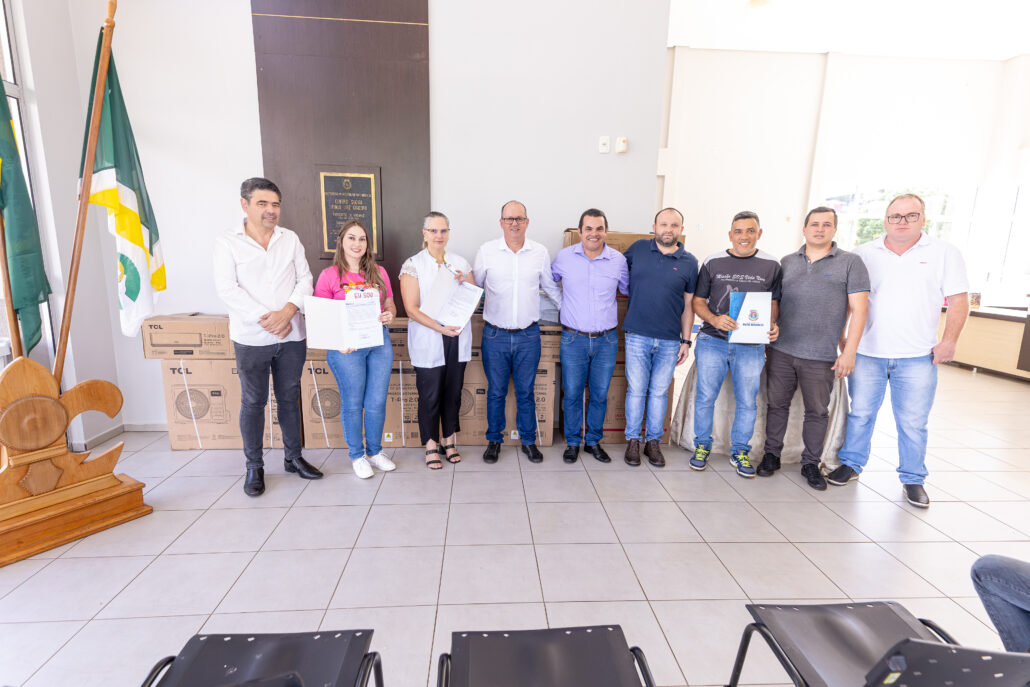 Prefeitura de Pato Branco realiza repasse de recursos a entidades do Terceiro Setor