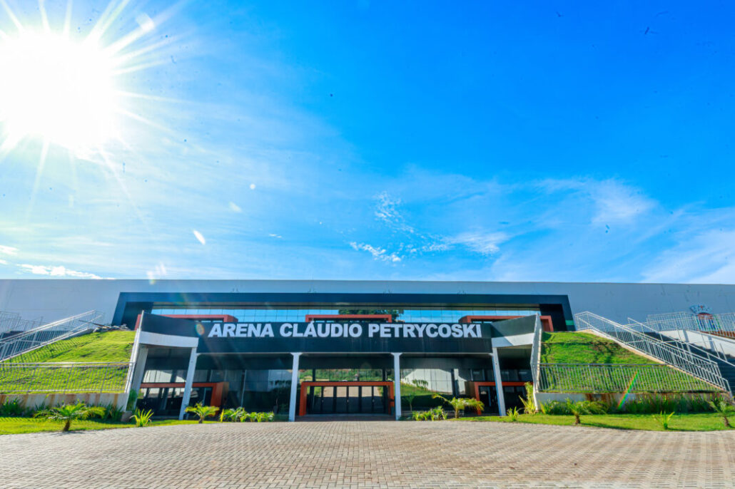 Primeira etapa da  Arena Cláudio Petrycoski será entregue na próxima quarta-feira (9)