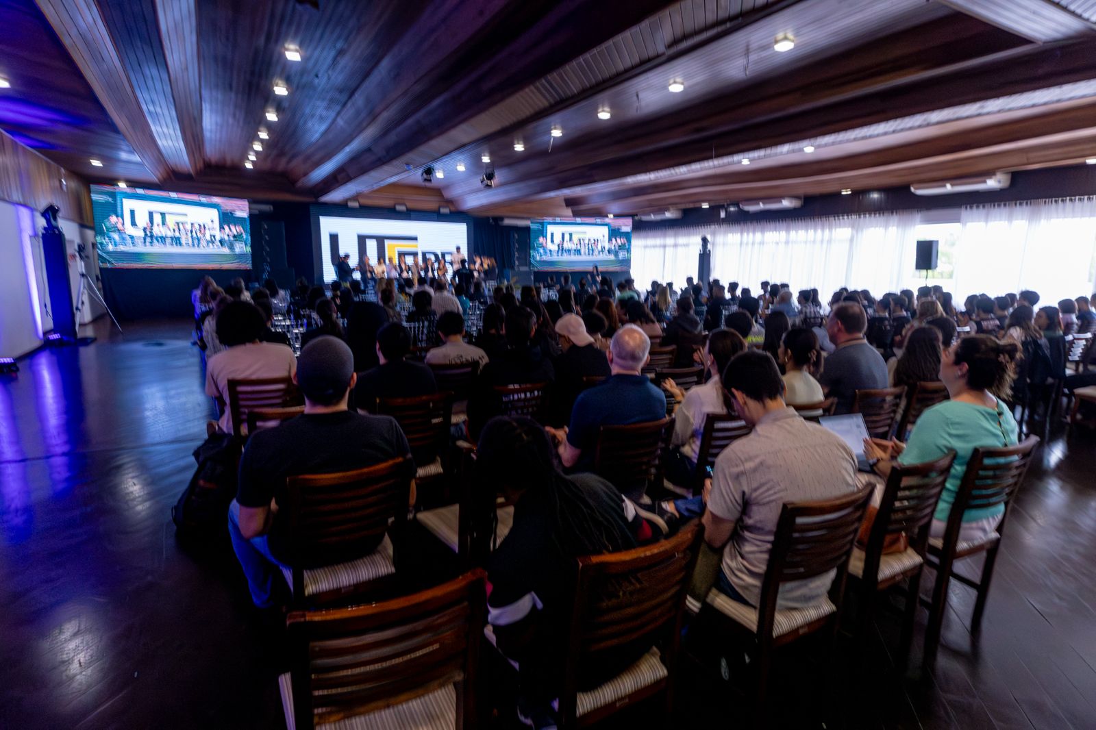 WhatsApp Image 2025-10-06 at 15.29.18