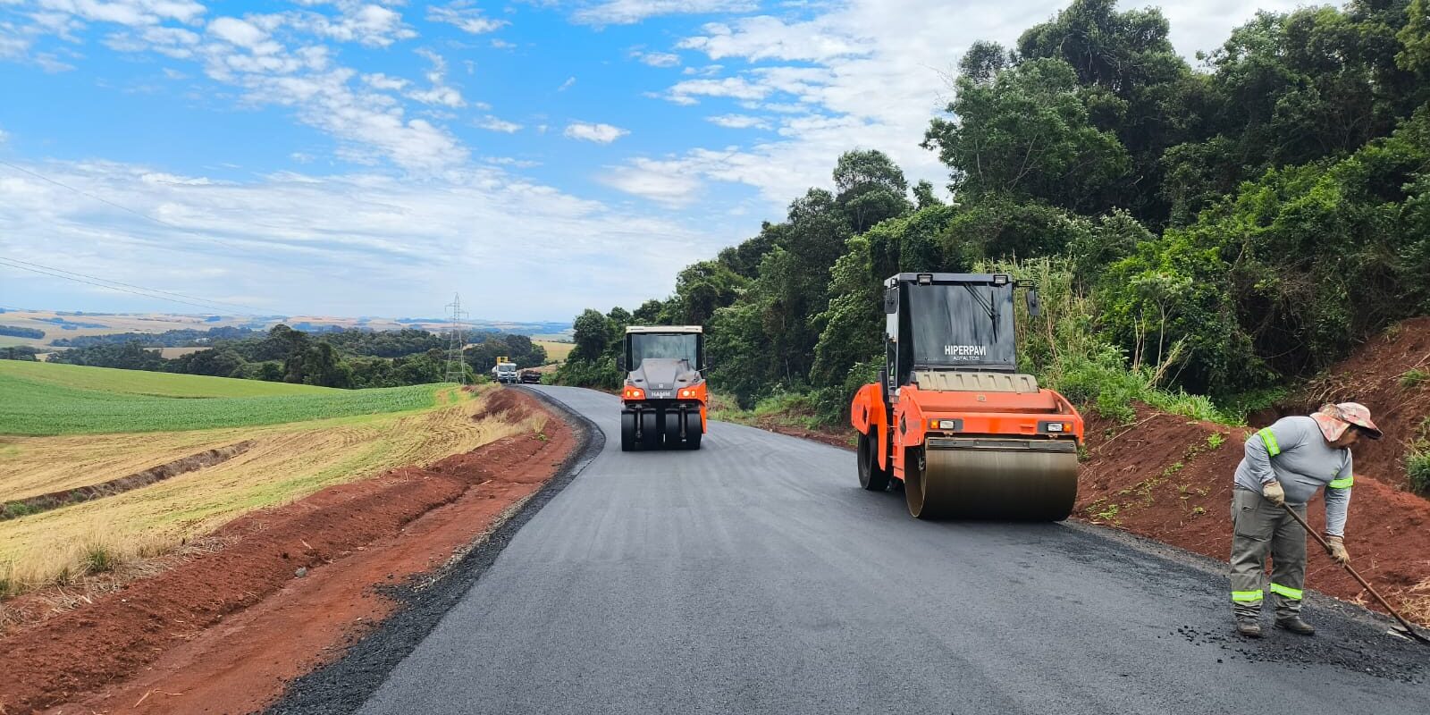 WhatsApp Image 2025-10-07 at 17.18.01 (1)