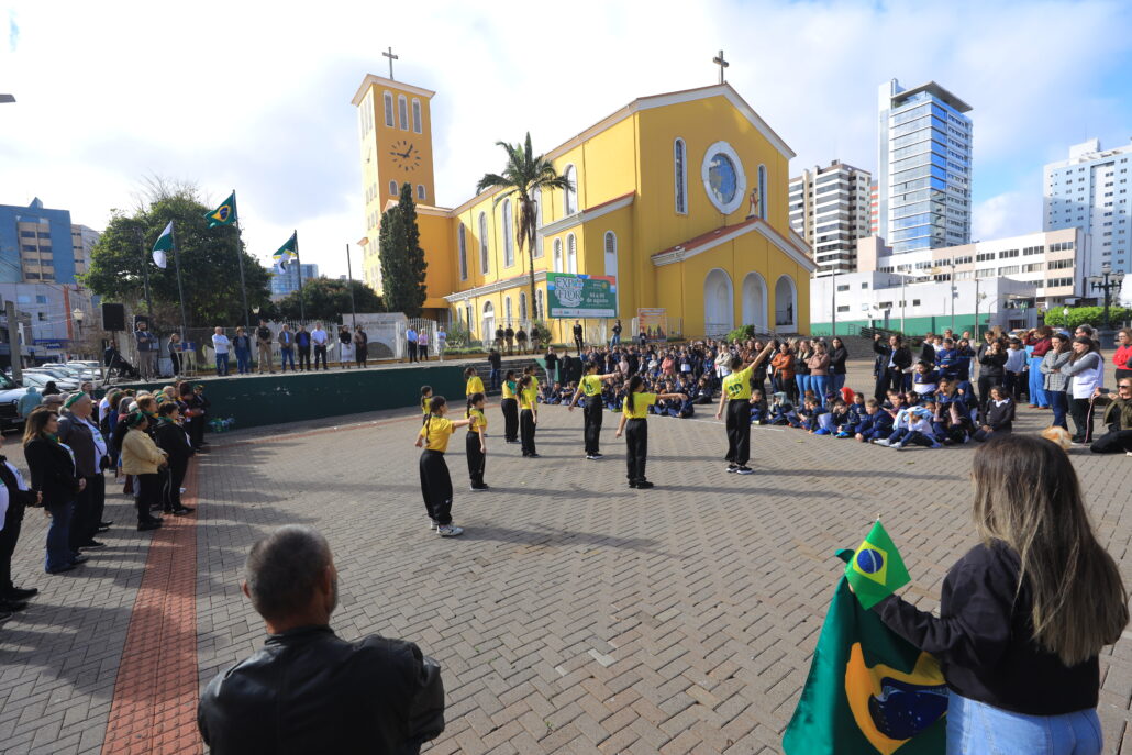 Município abre Semana Cívica 2026 com programação na Praça Presidente Vargas